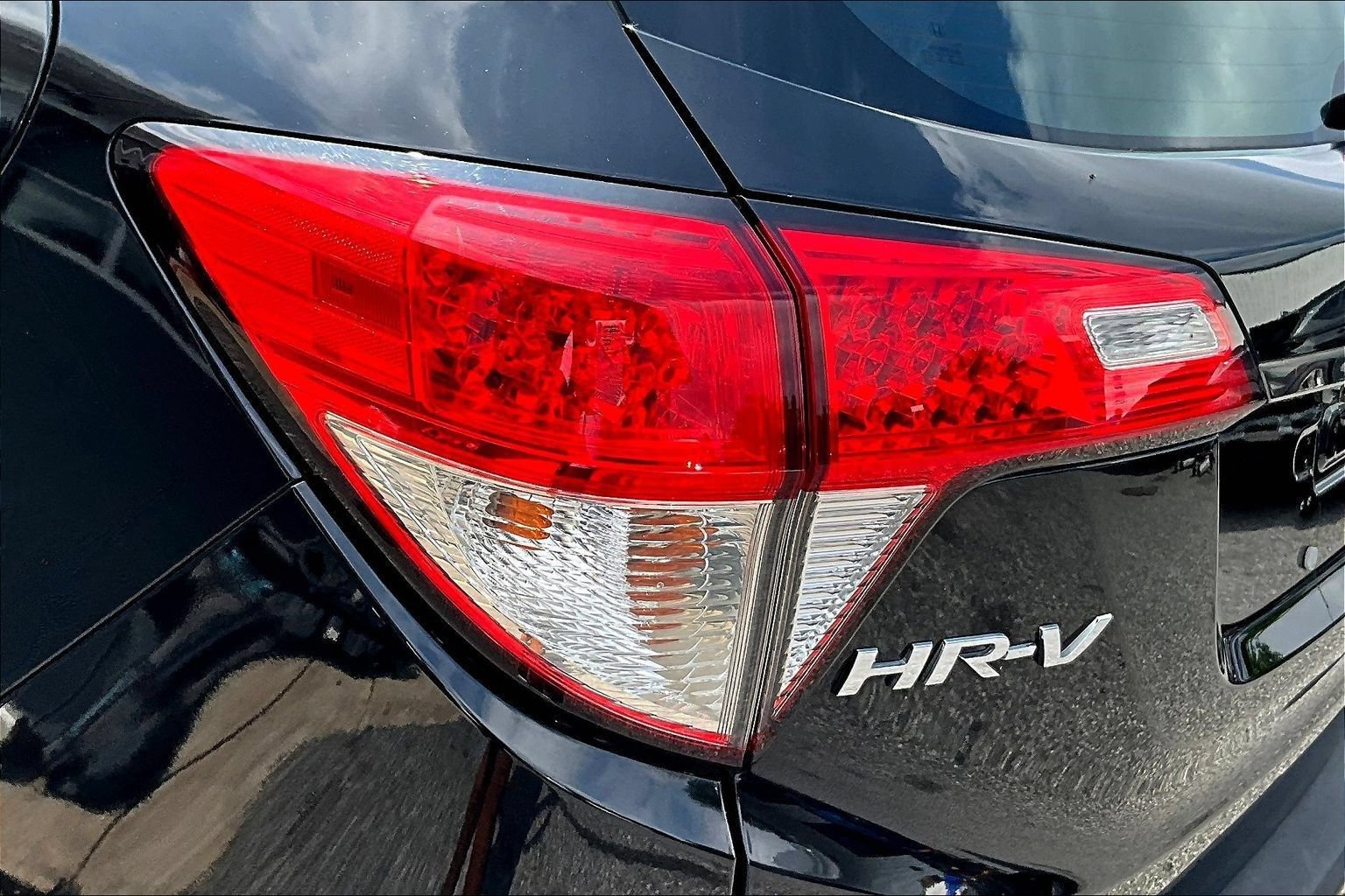 Used 2020 Honda HR-V LX image 20