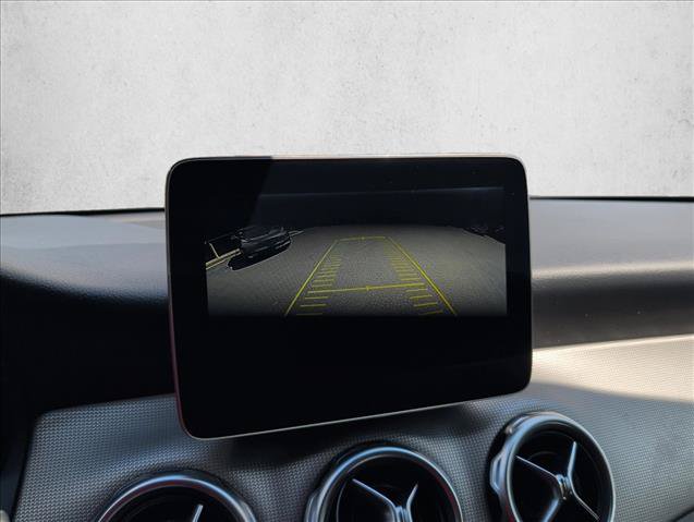 Used 2019 Mercedes-Benz GLA 250 image 14