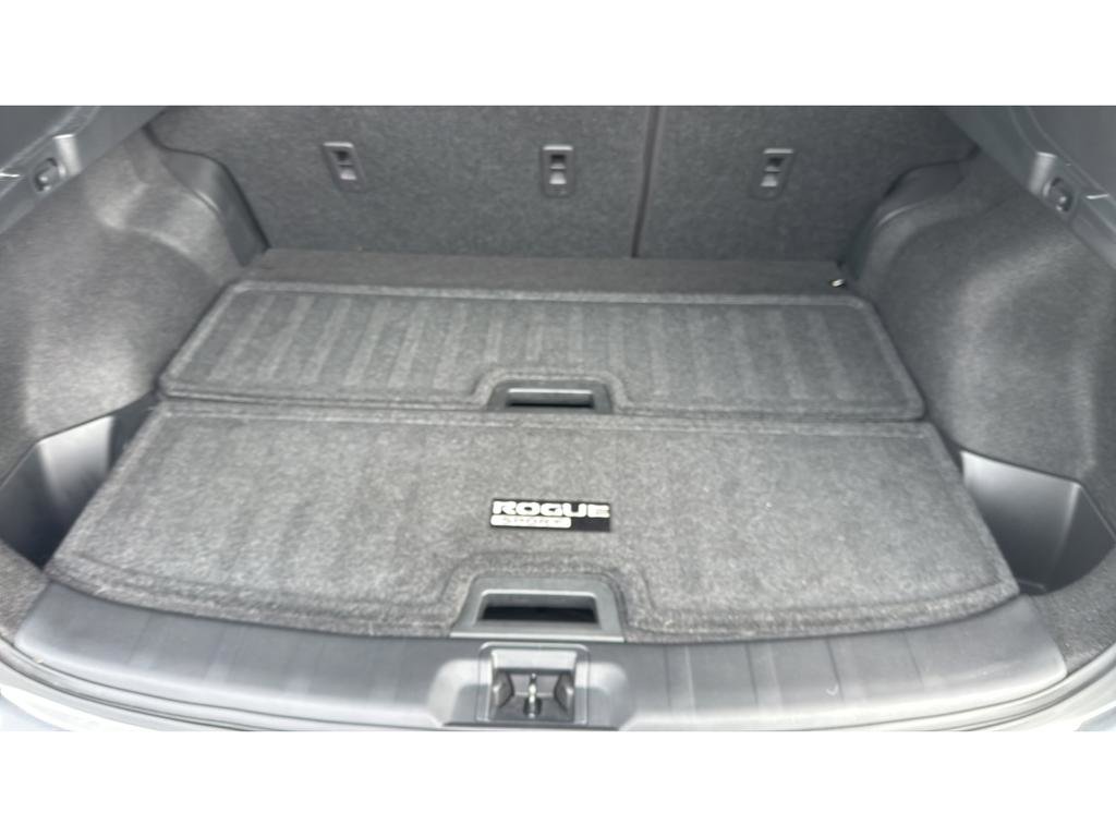 Used 2022 Nissan Rogue Sport SL image 18