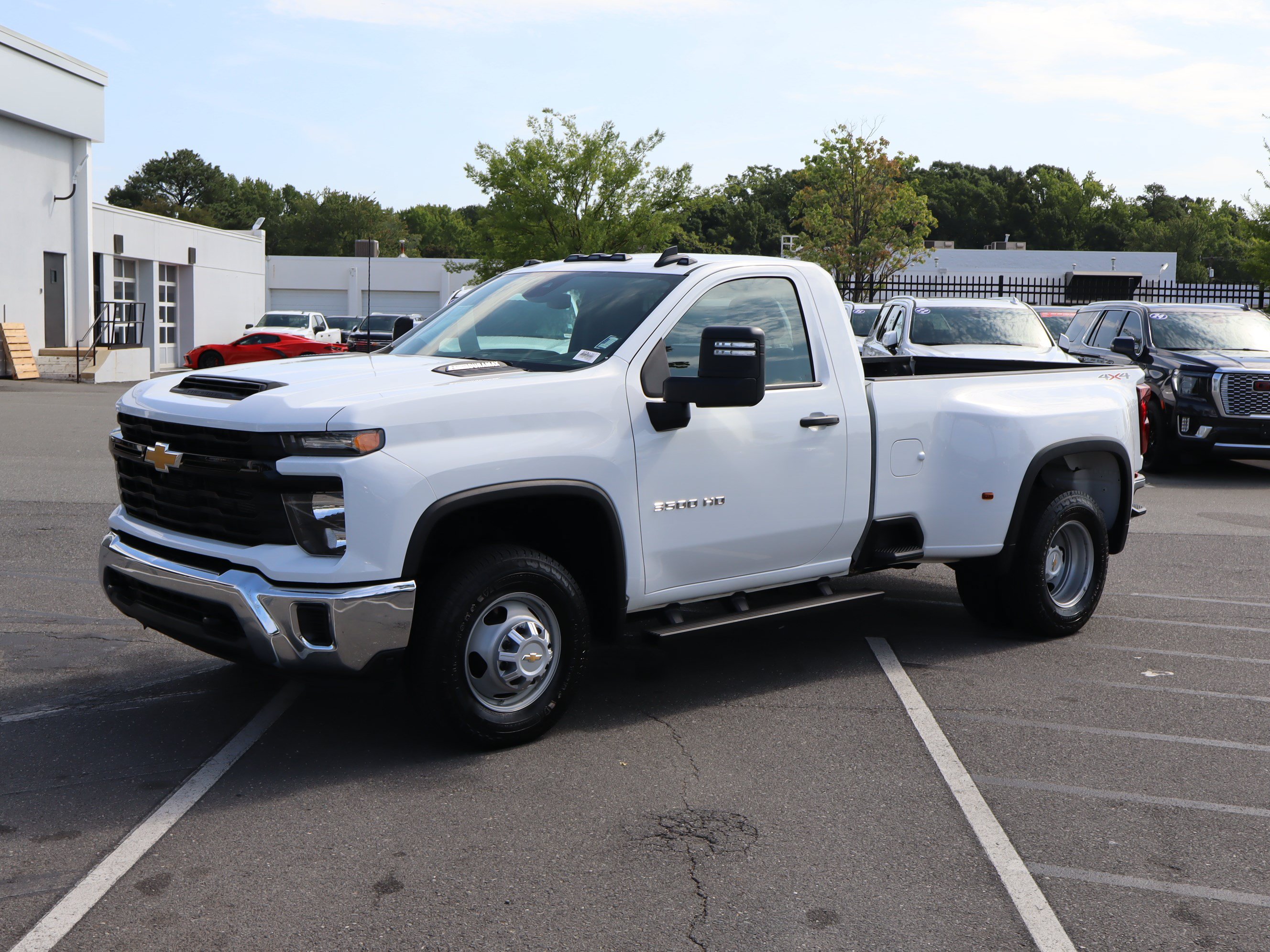 Used 2025 Chevrolet Silverado 3500 W/T w/ WT Convenience Package AWD/4WD image 5