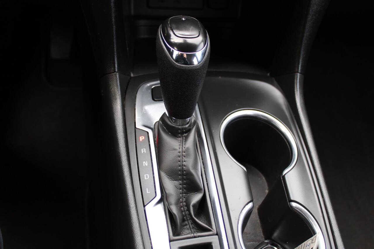 Used 2021 Chevrolet Equinox LT image 28