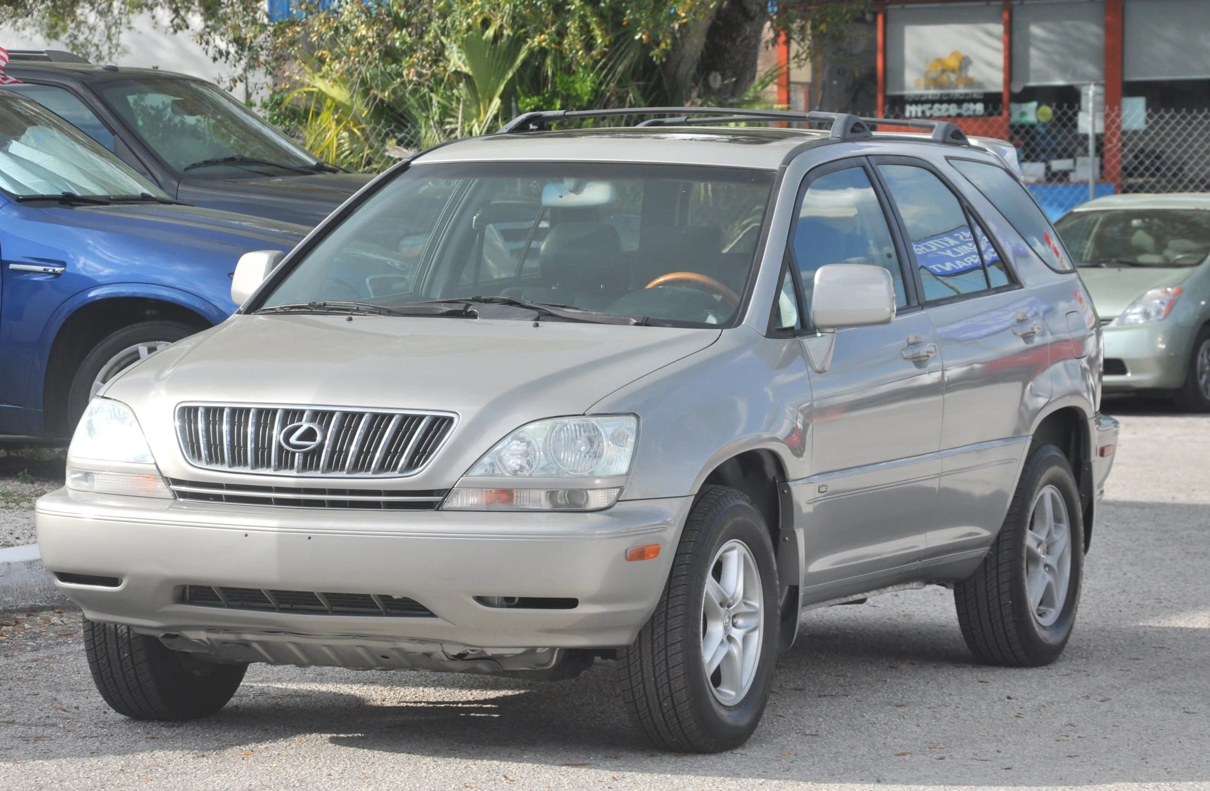 Used 2002 Lexus RX 300 4WD image 1