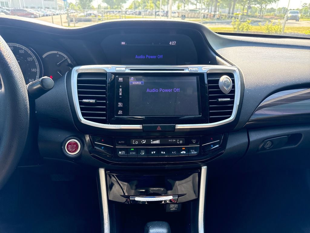 Certified 2017 Honda Accord EX image 18