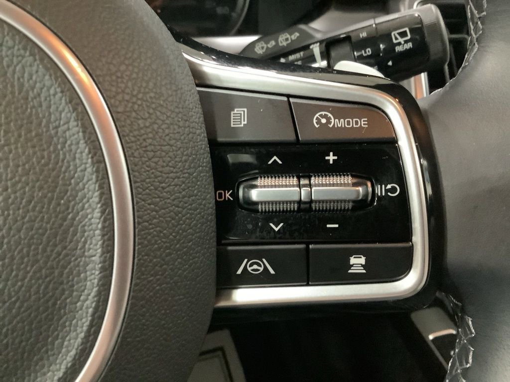 Certified 2023 Kia Sorento EX image 14