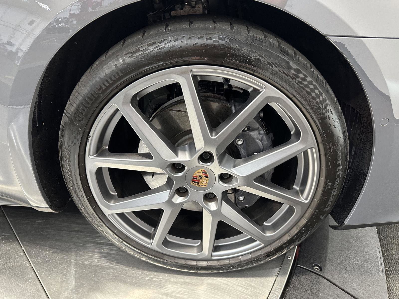 Used 2025 Porsche Panamera 4 image 13