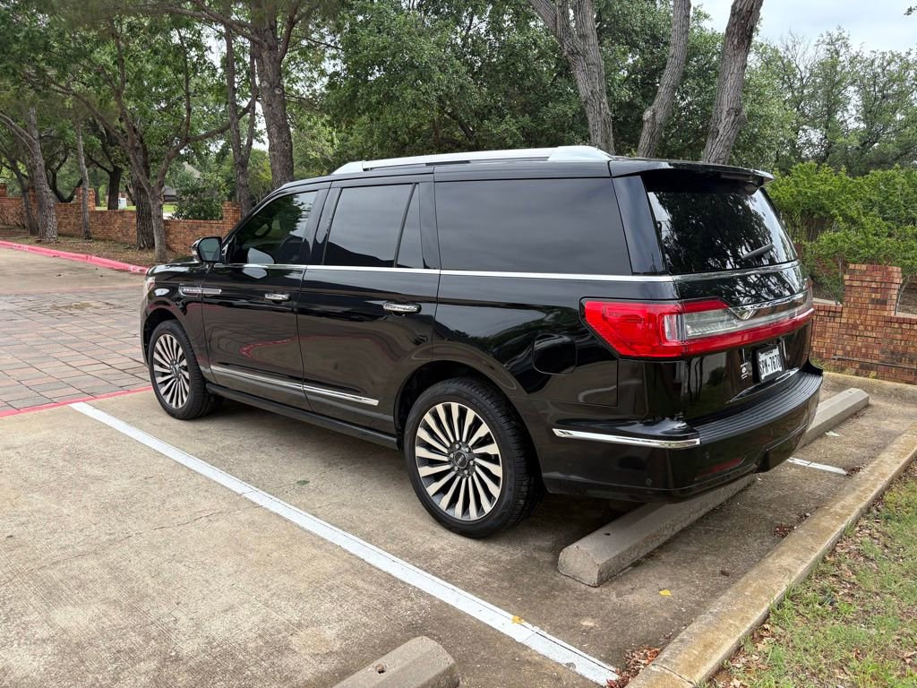 Used 2018 Lincoln Navigator Reserve w/ Technology Package AWD/4WD image 13