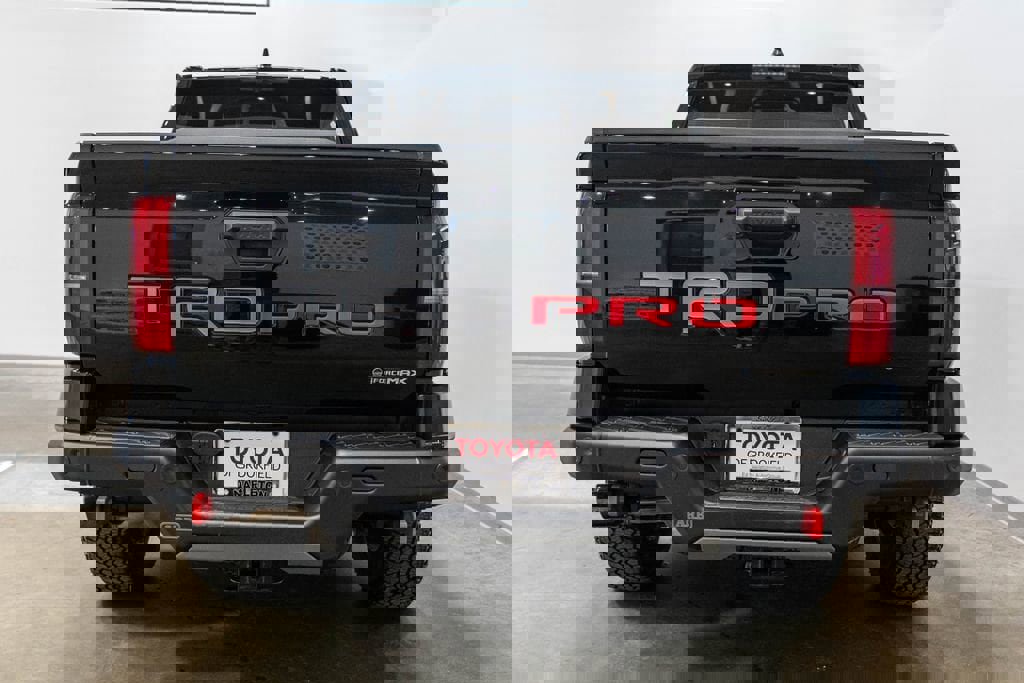 Used 2025 Toyota Tacoma TRD Pro image 9