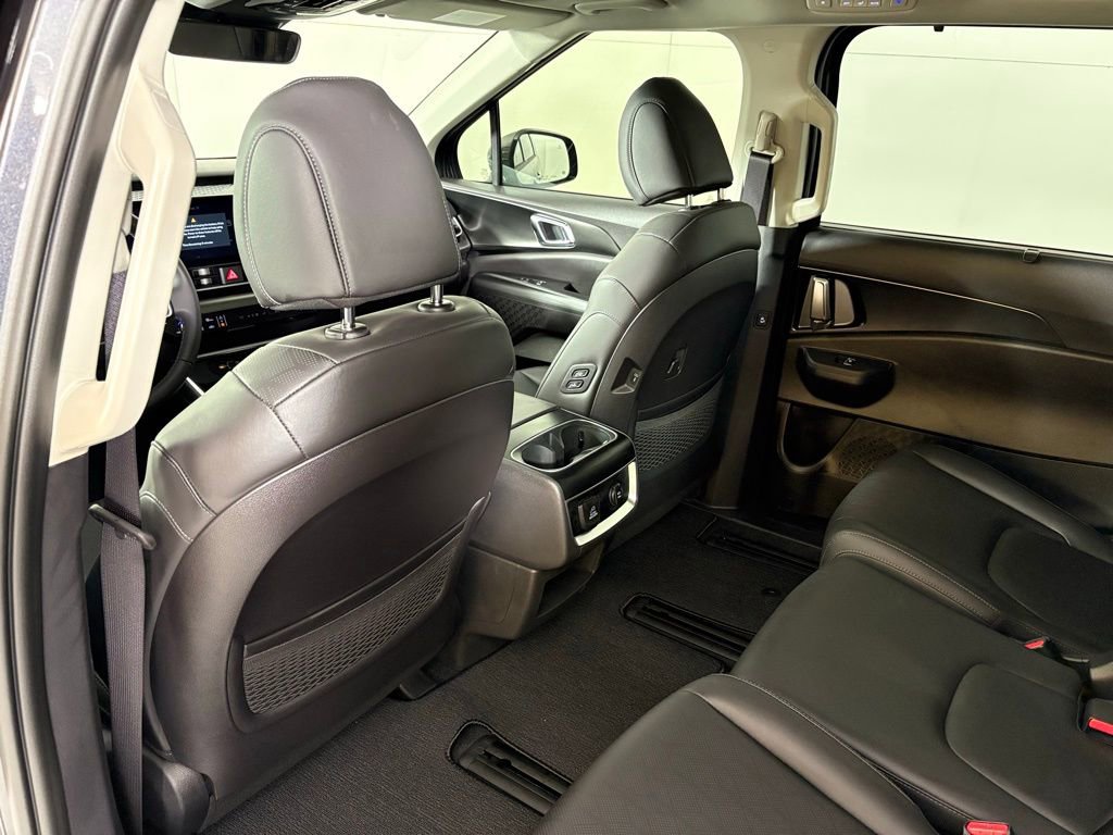 New 2026 Kia Carnival SX image 45