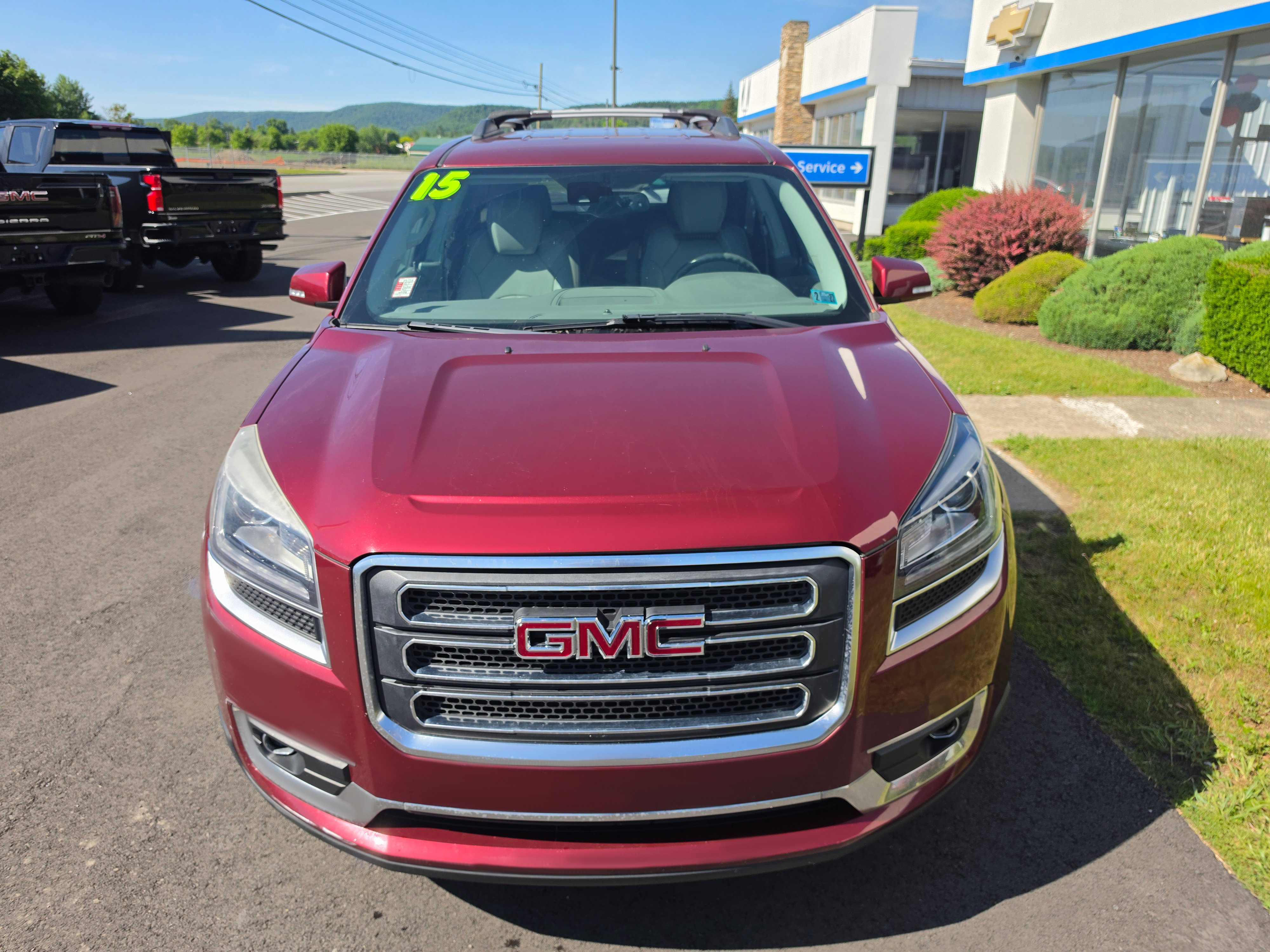 Used 2015 GMC Acadia SLT FWD image 8