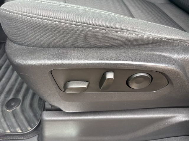 Used 2023 Chevrolet Silverado 1500 LT image 14