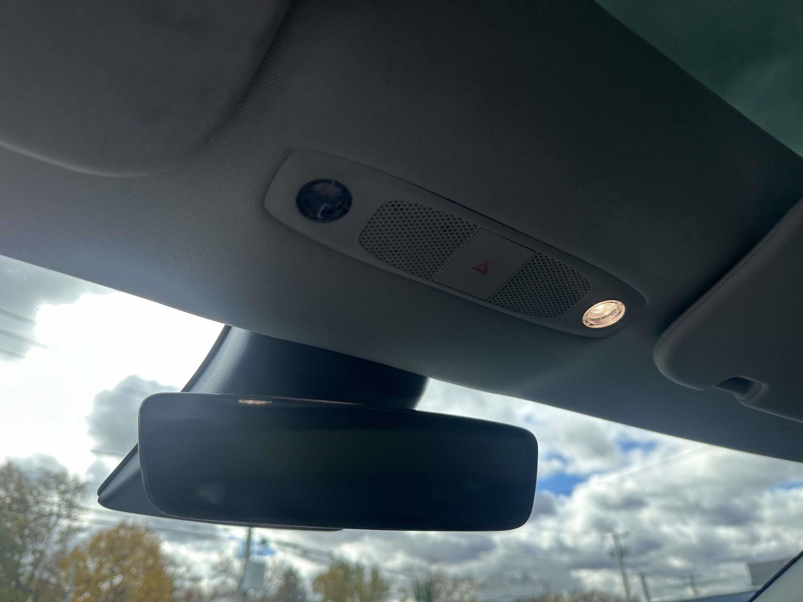 Used 2022 Tesla Model 3 Long Range image 29