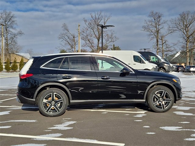 New 2026 Mercedes-Benz GLC 300 4MATIC image 2