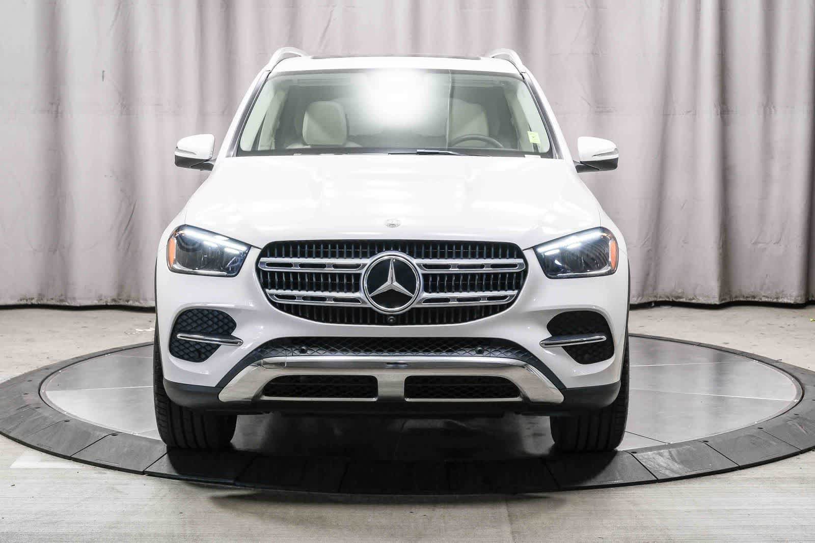 Used 2026 Mercedes-Benz GLE 450e 4MATIC image 6