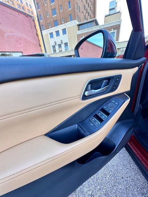 Certified 2023 Nissan Rogue Platinum w/ Platinum Premium Package image 22