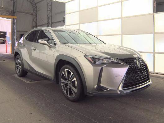 Used 2021 Lexus UX 200 w/ Accessory Package (Z2) image 3
