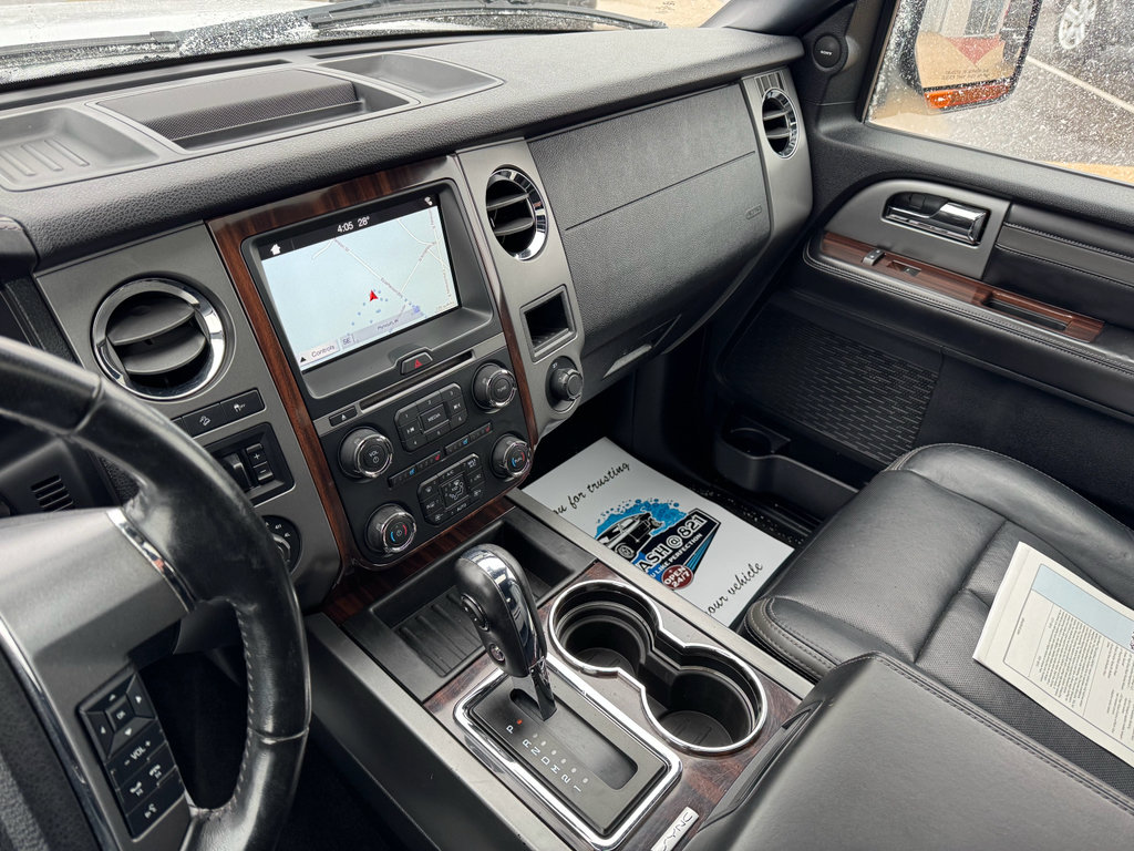 Used 2017 Ford Expedition EL Platinum image 23