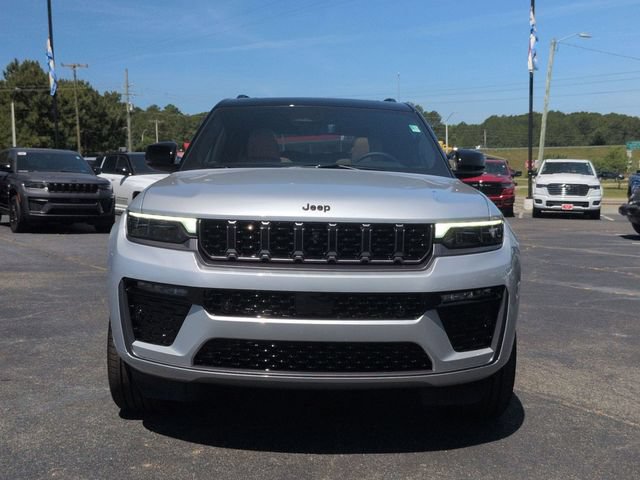 New 2026 Jeep Grand Cherokee L Summit w/ Obsidian Package AWD/4WD image 7