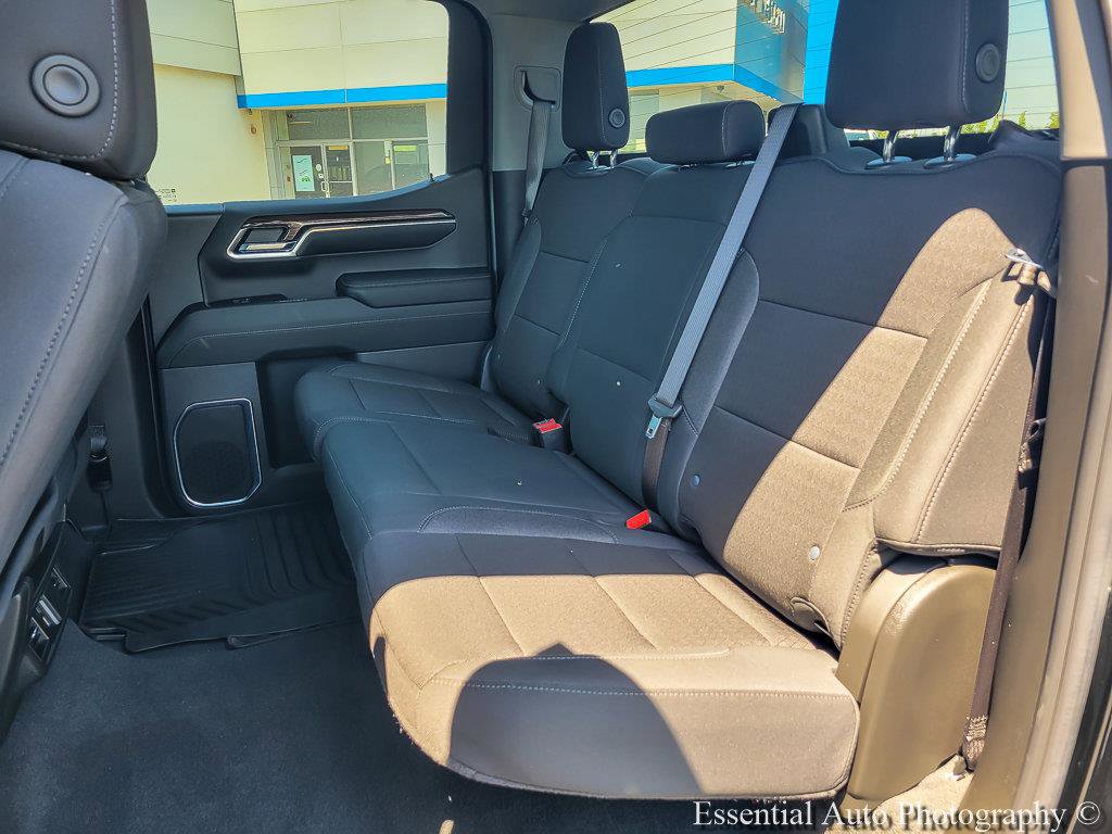 Used 2024 Chevrolet Silverado 1500 LT AWD/4WD image 11