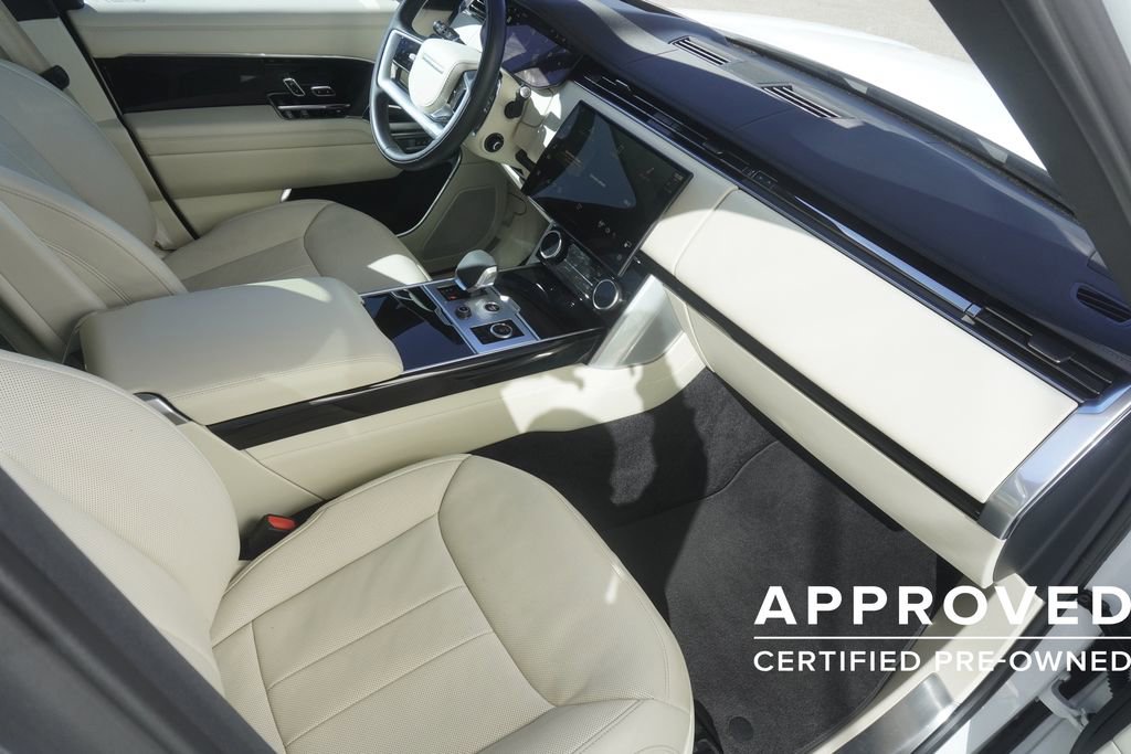 Used 2023 Land Rover Range Rover SE image 22
