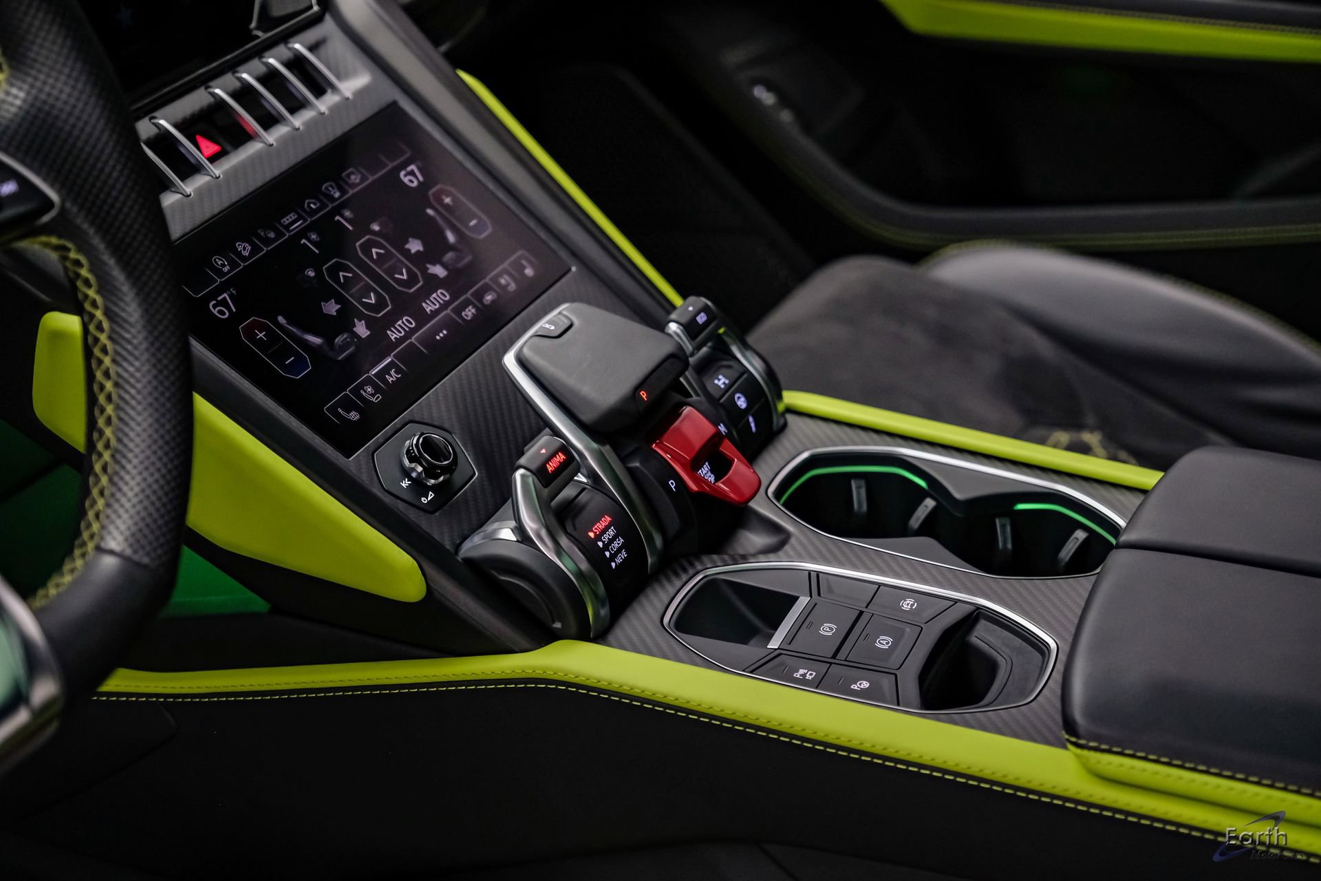 Used 2022 Lamborghini Urus AWD/4WD image 67