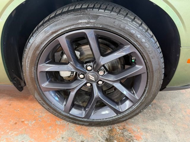 Used 2023 Dodge Challenger SXT w/ Blacktop Package image 9