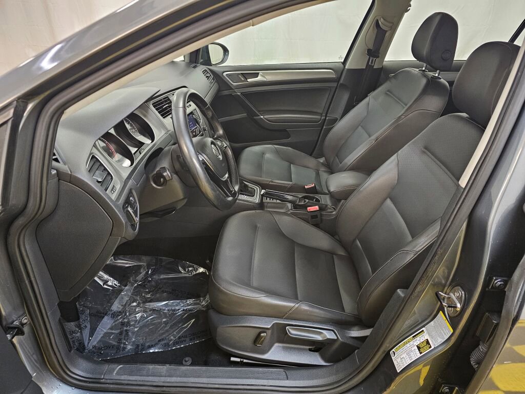Used 2015 Volkswagen Golf SE FWD image 21