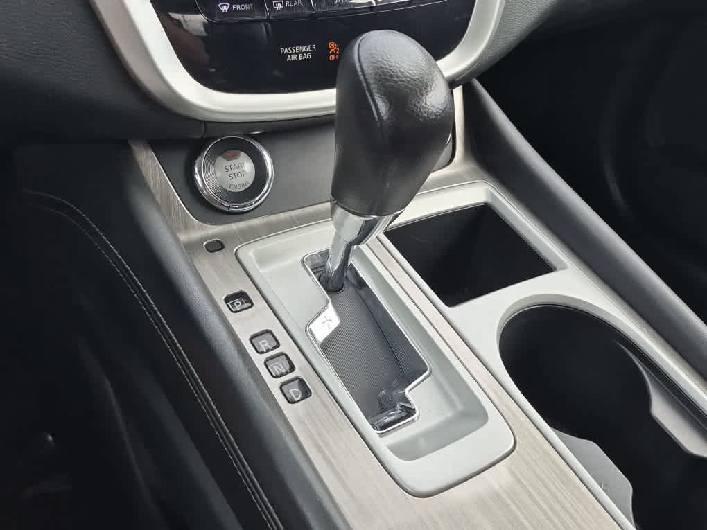 Used 2018 Nissan Murano S AWD/4WD image 12