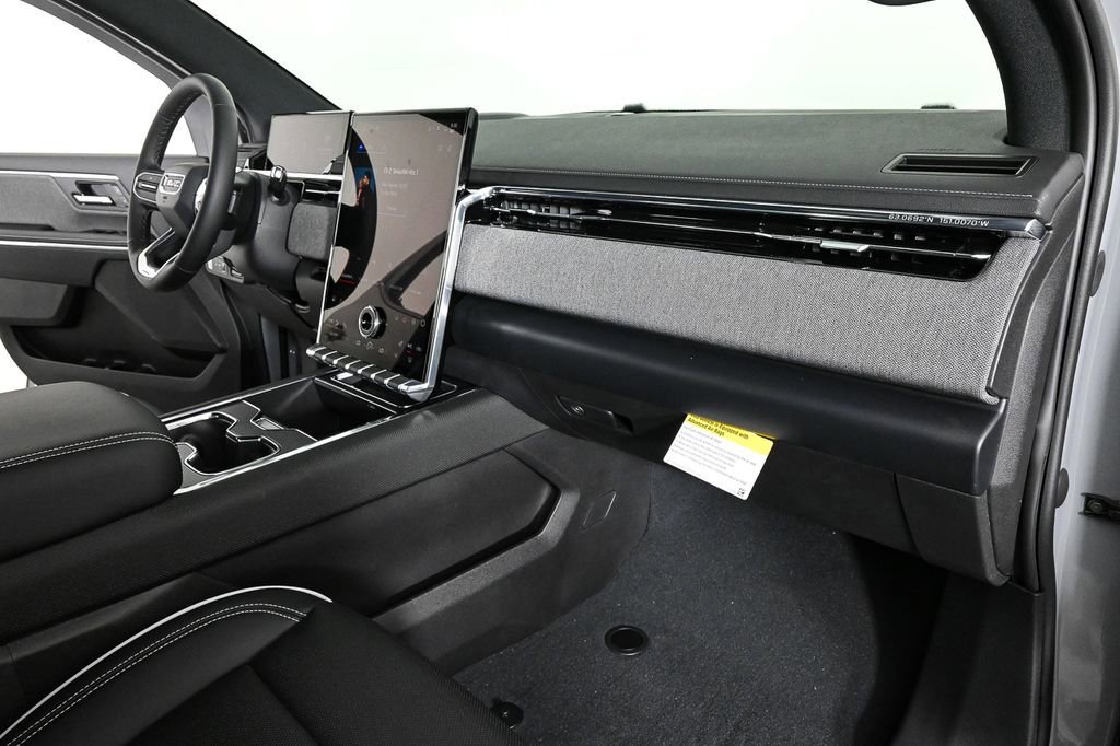 New 2026 GMC Sierra EV Elevation image 22