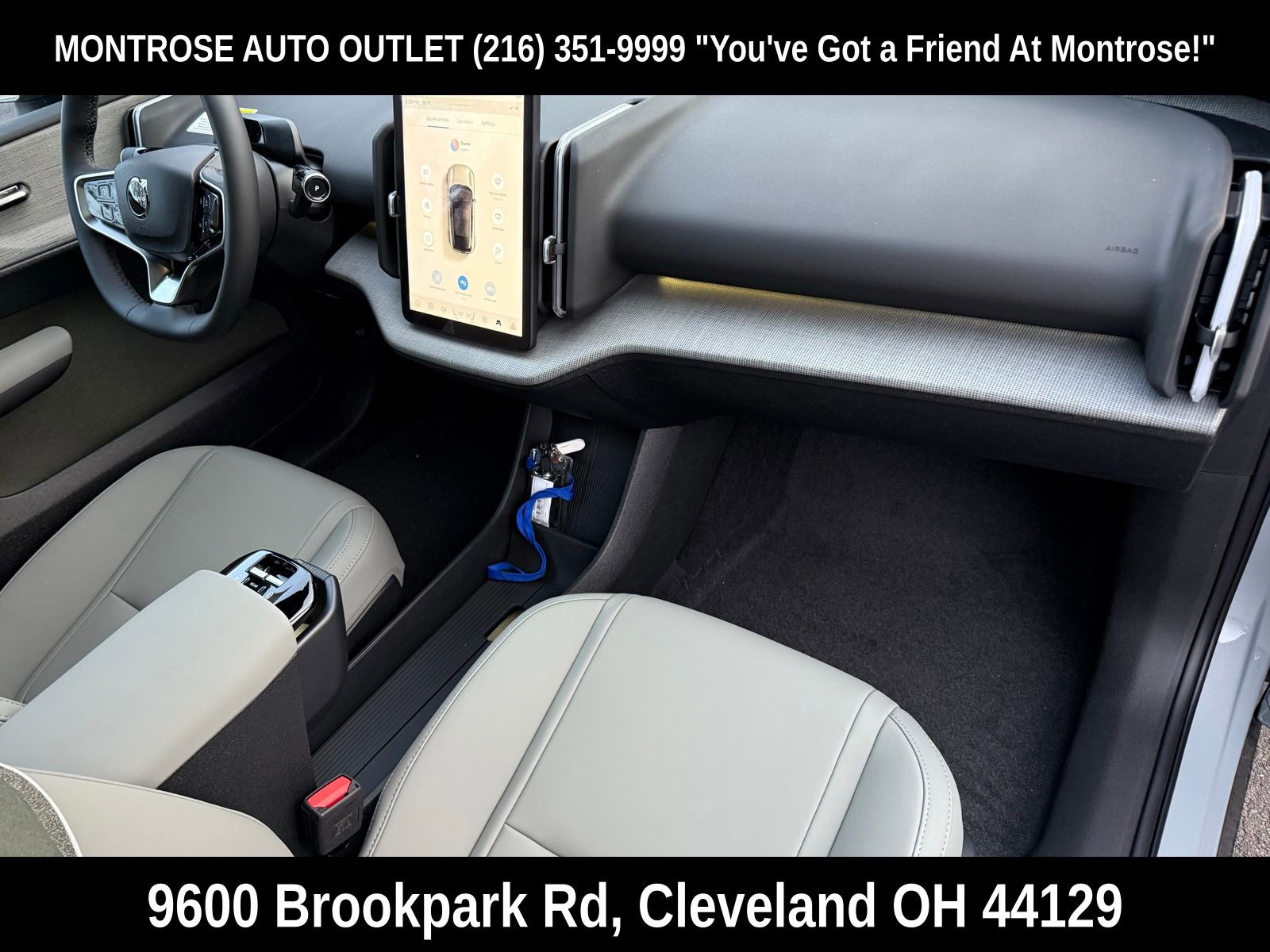 New 2026 Volvo EX30 Cross Country Ultra image 15