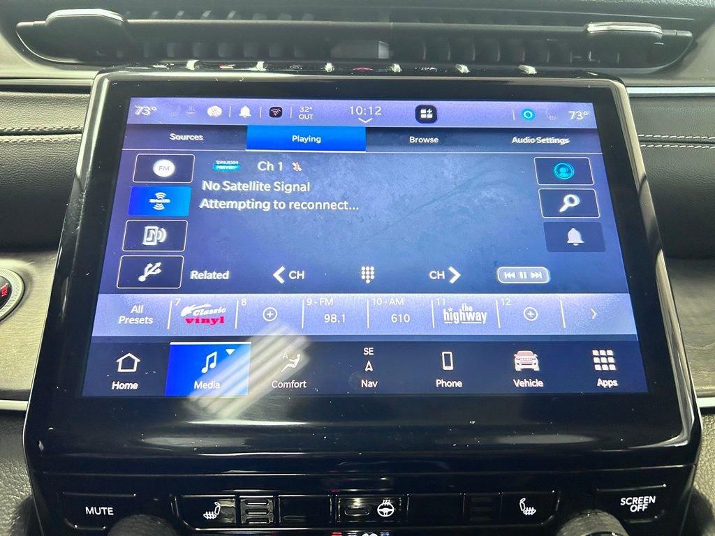 Used 2023 Jeep Grand Cherokee Limited w/ Trailer Tow Package image 14