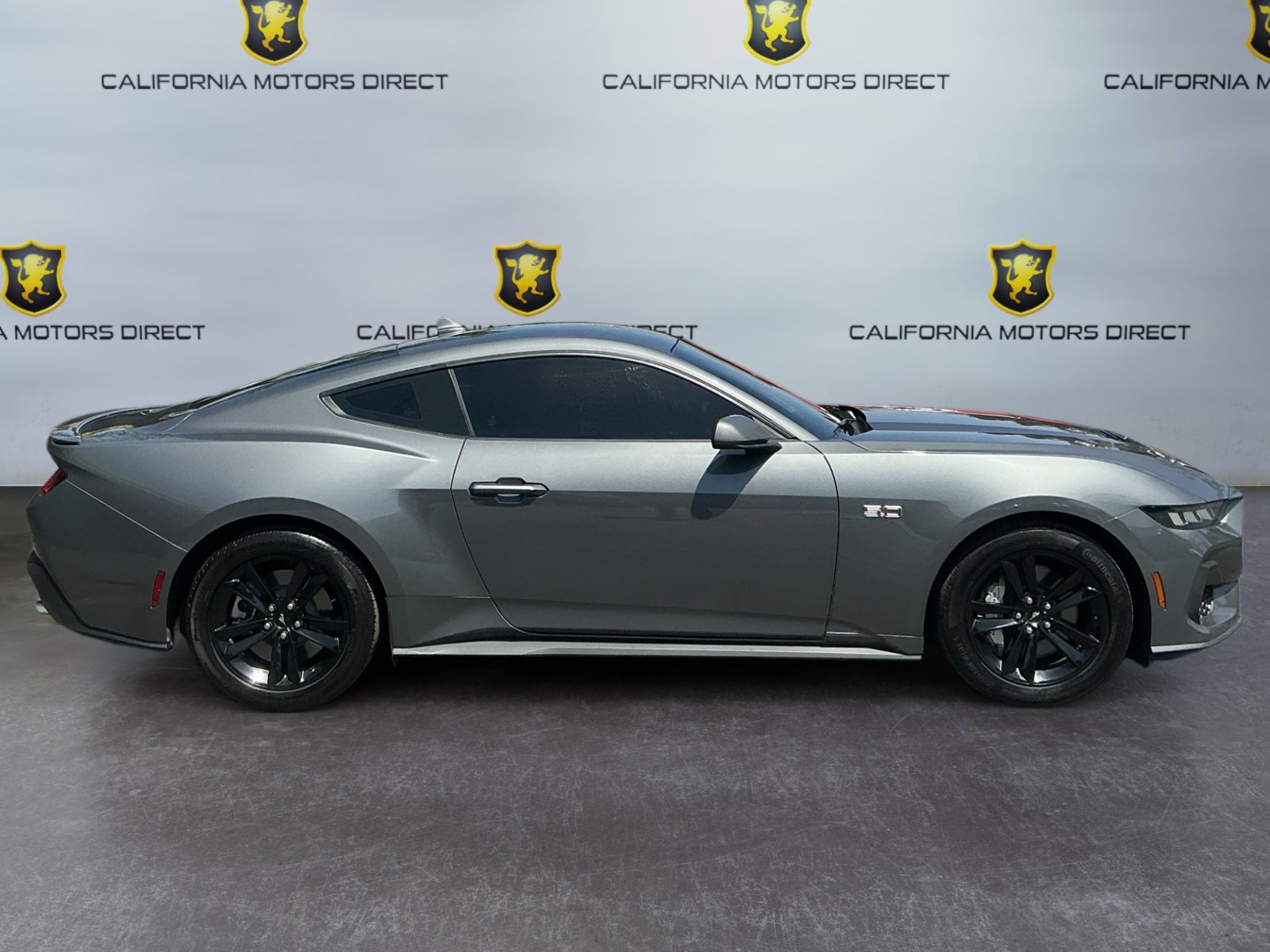 Used 2024 Ford Mustang GT RWD image 6