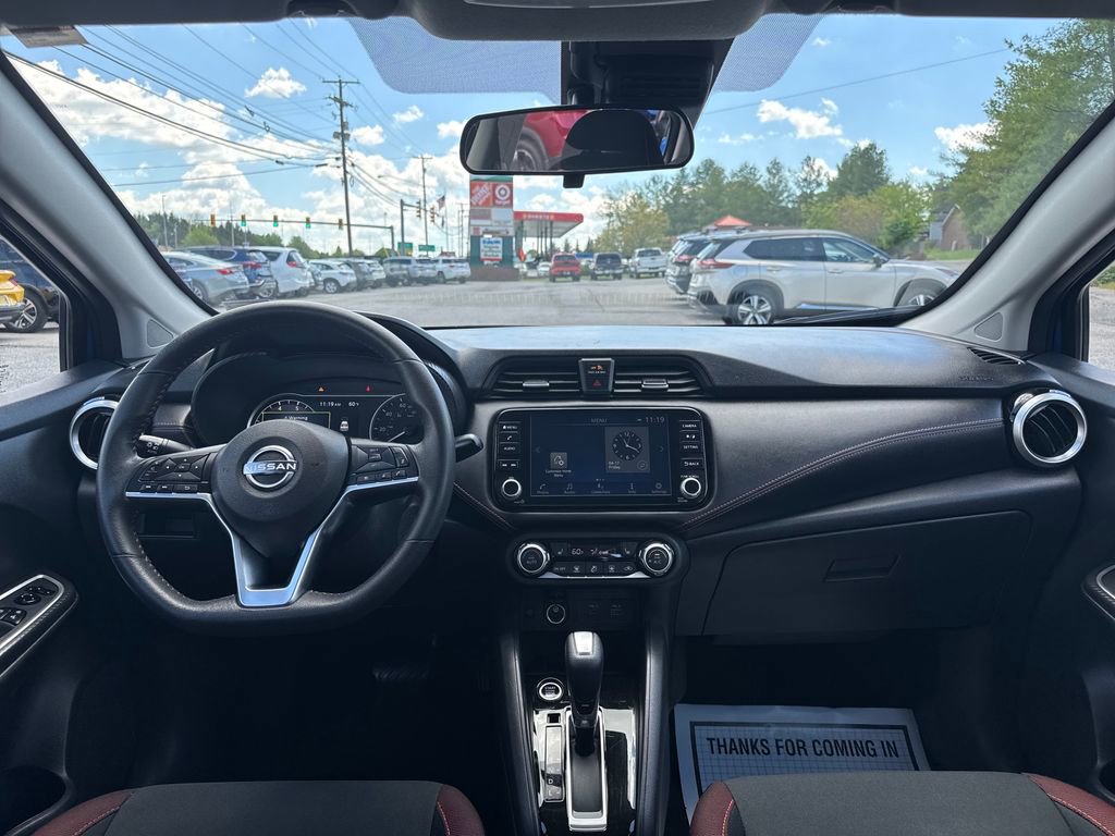Used 2024 Nissan Versa SR FWD image 13