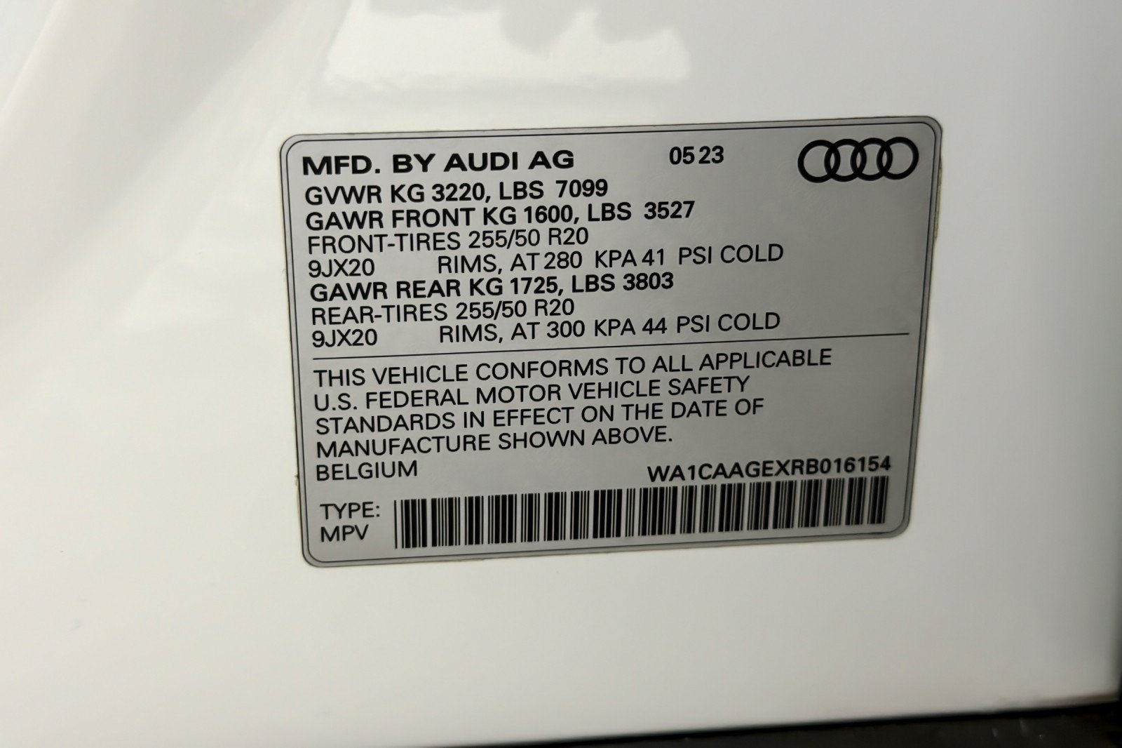 Used 2024 Audi Q8 e-tron Premium Plus w/ Premium Plus Package AWD/4WD image 27