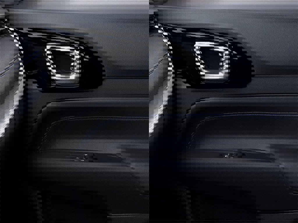 New 2026 Jeep Compass Limited image 25