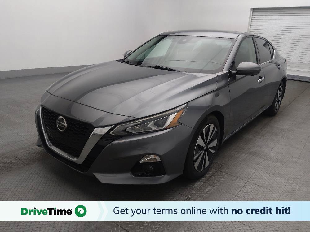 Used 2020 Nissan Altima 2.0 Platinum FWD image 1