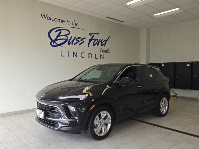 Used 2024 Buick Encore GX Preferred FWD image 1