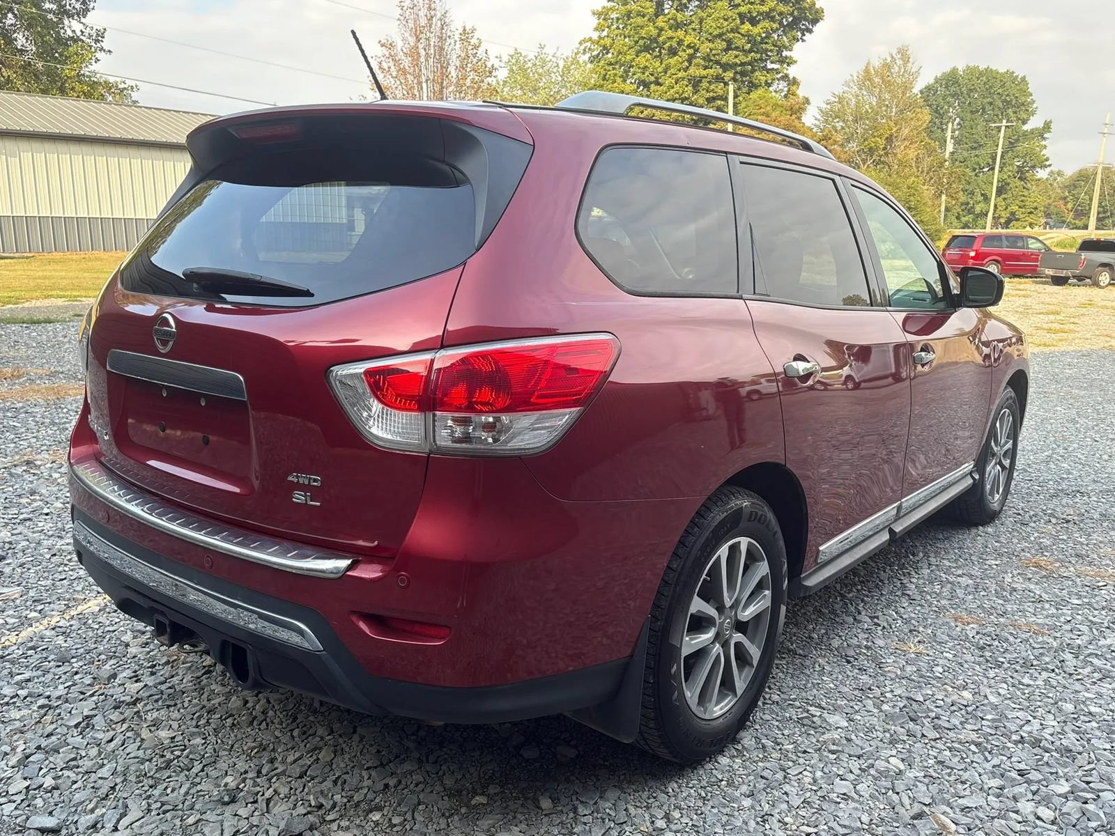 Used 2016 Nissan Pathfinder SL w/ SL Tech Package AWD/4WD image 5