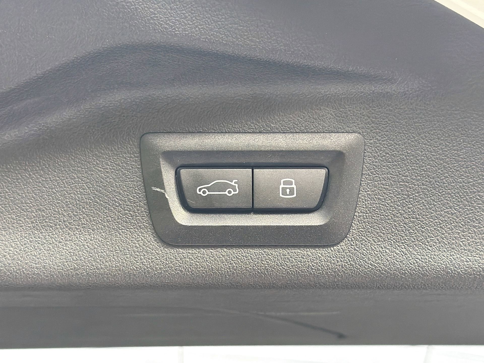 Certified 2026 BMW X7 M60i image 13