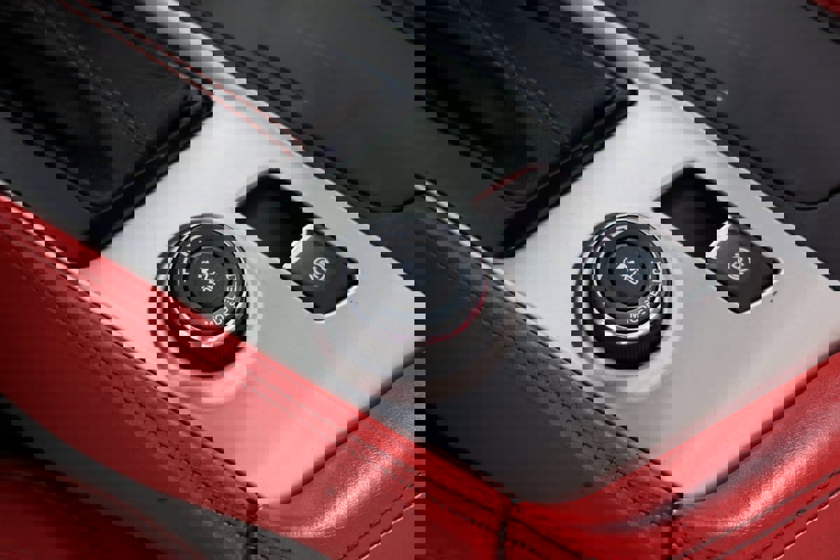 Used 2016 Chevrolet Corvette Z06 w/ 3LZ Preferred Equipment Group image 22