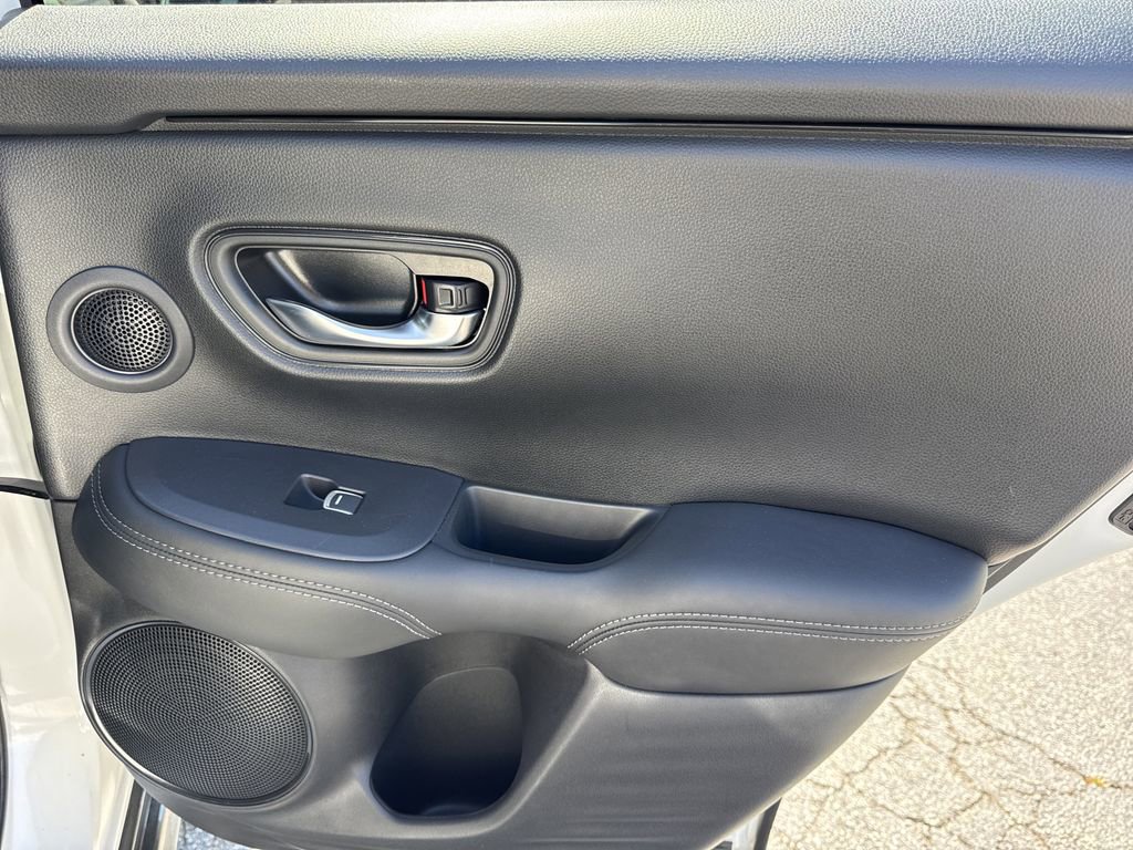 Used 2025 Acura ADX FWD image 16