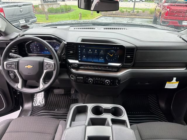 Certified 2026 Chevrolet Silverado 1500 LT AWD/4WD image 12