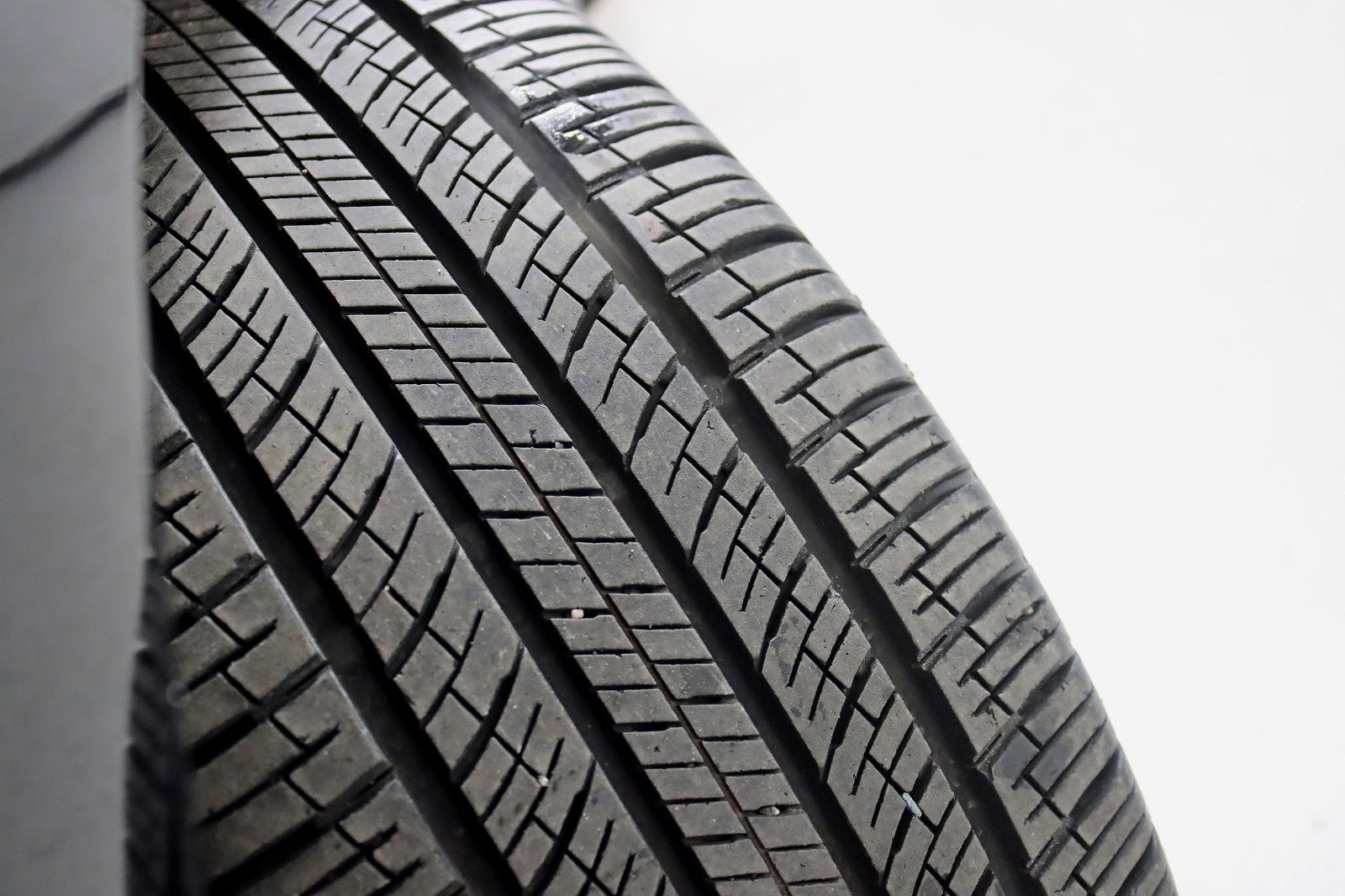 Used 2021 Chevrolet Equinox Premier w/ Redline Edition image 34