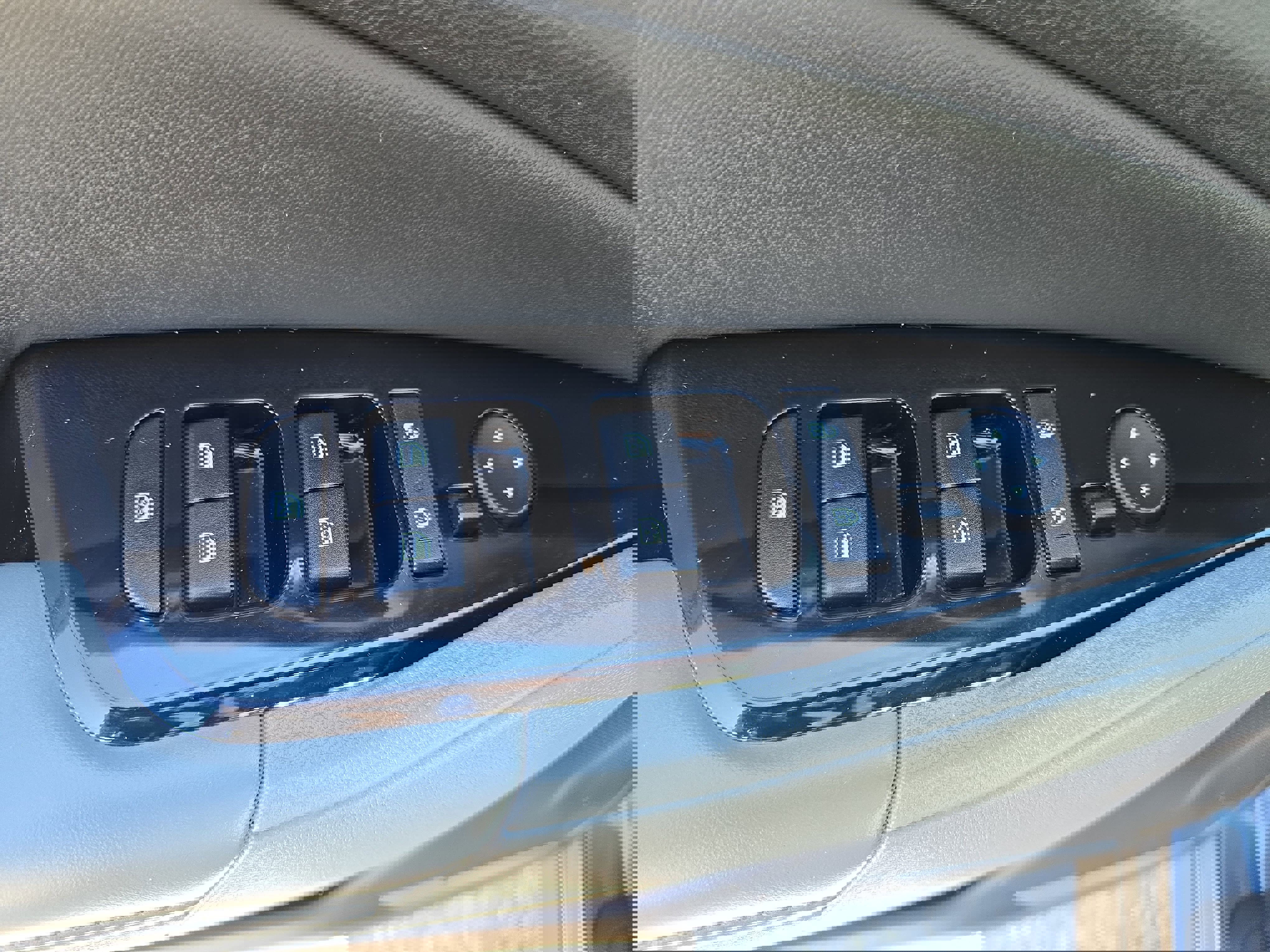 Used 2023 Kia Sportage X-Line w/ X-Line Premium Package image 26