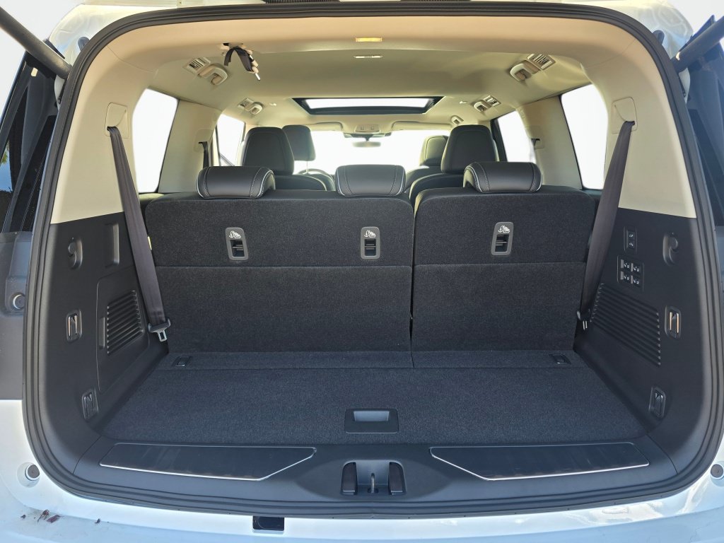 New 2027 INFINITI QX80 Luxe AWD/4WD image 10