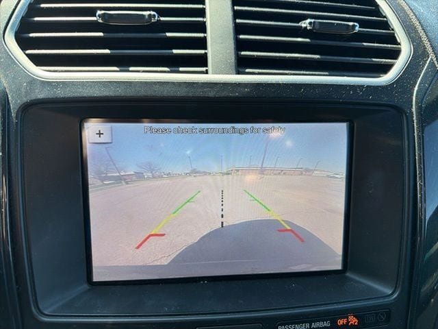 Used 2017 Ford Explorer XLT w/ Equipment Group 202A image 19
