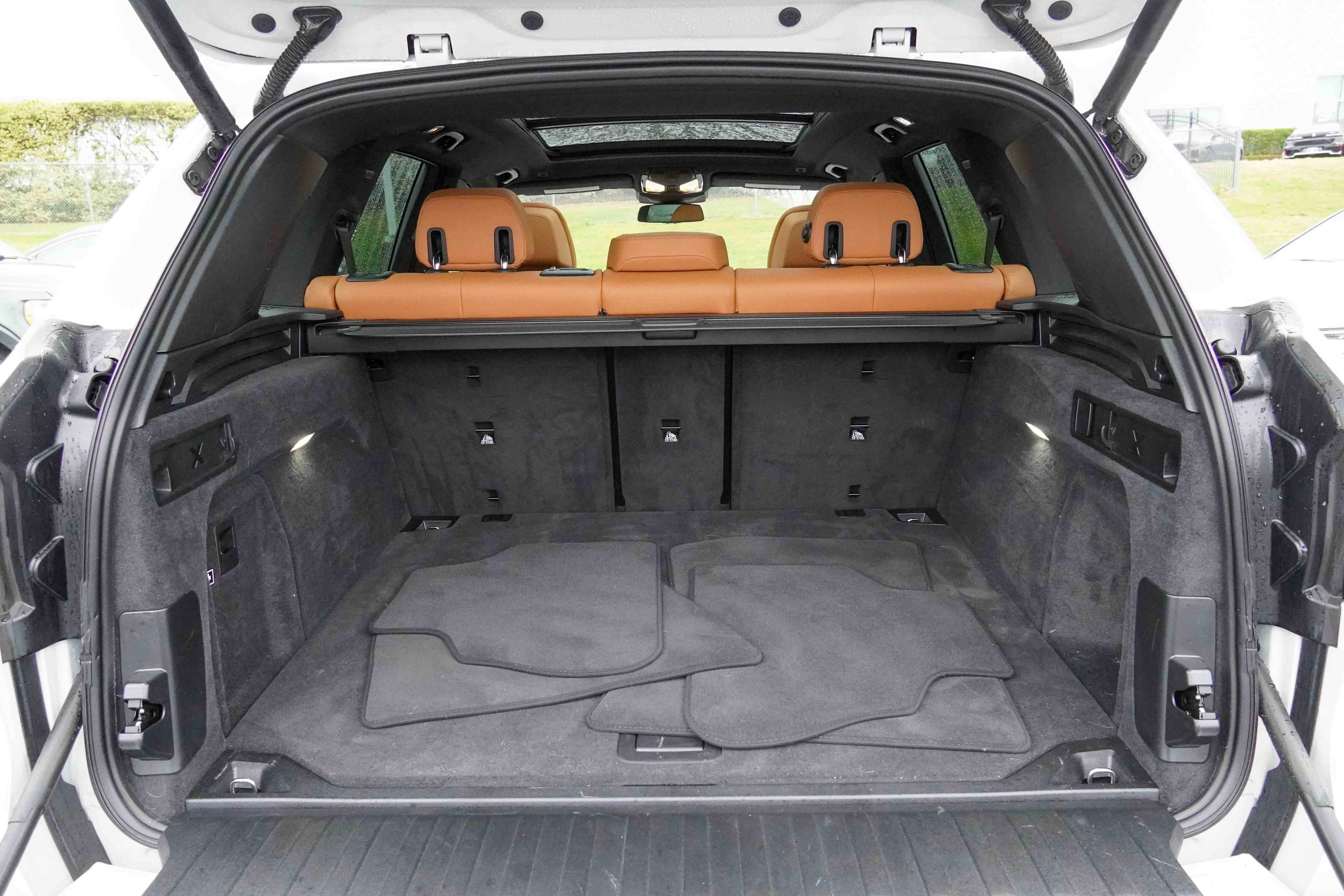 Certified 2025 BMW X5 xDrive40i w/ Climate Comfort Package image 41