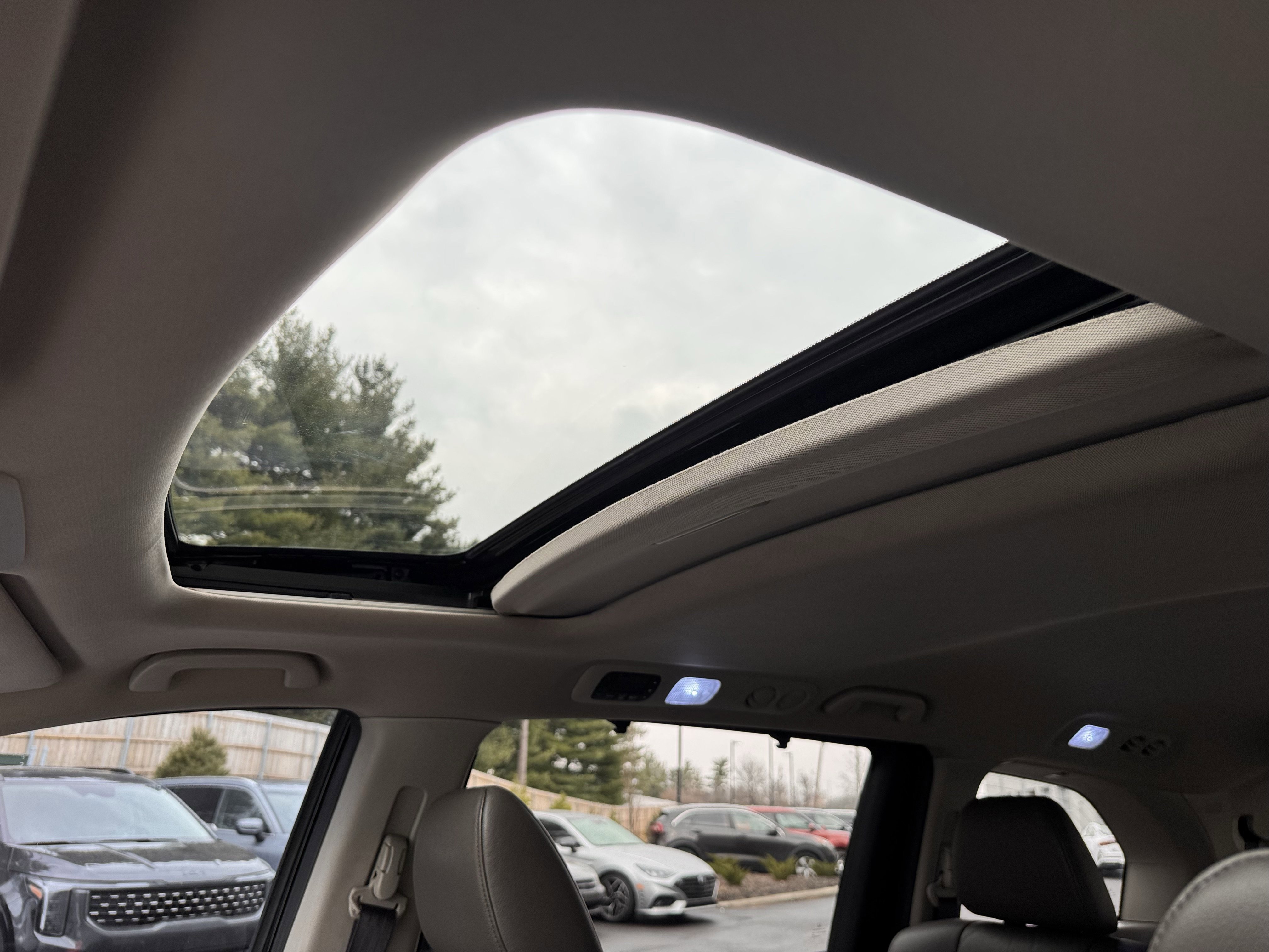 Used 2015 Honda Odyssey EX-L image 14