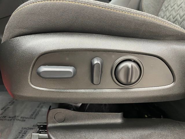 Certified 2024 Chevrolet Equinox LT AWD/4WD image 11