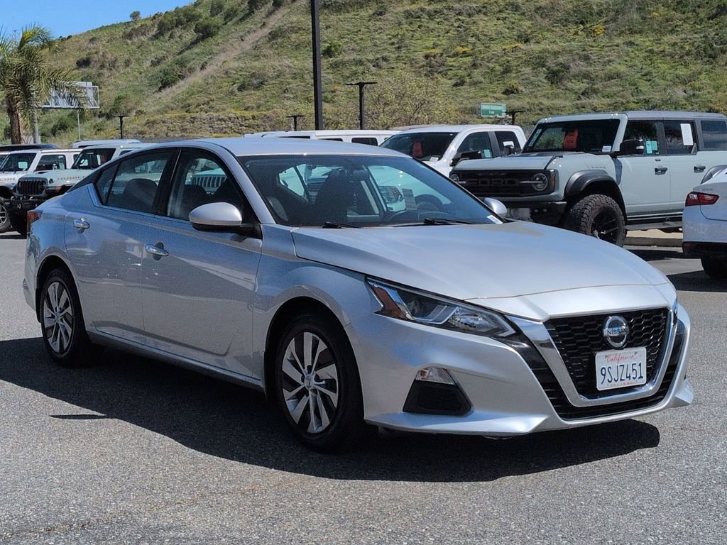 Used 2020 Nissan Altima 2.5 S image 3