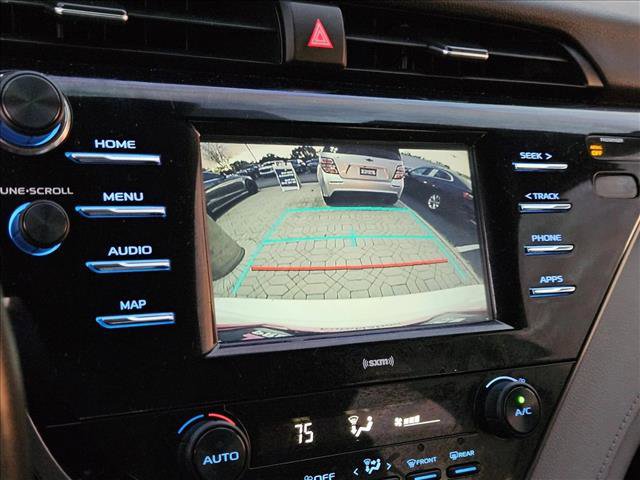 Used 2020 Toyota Camry SE image 13